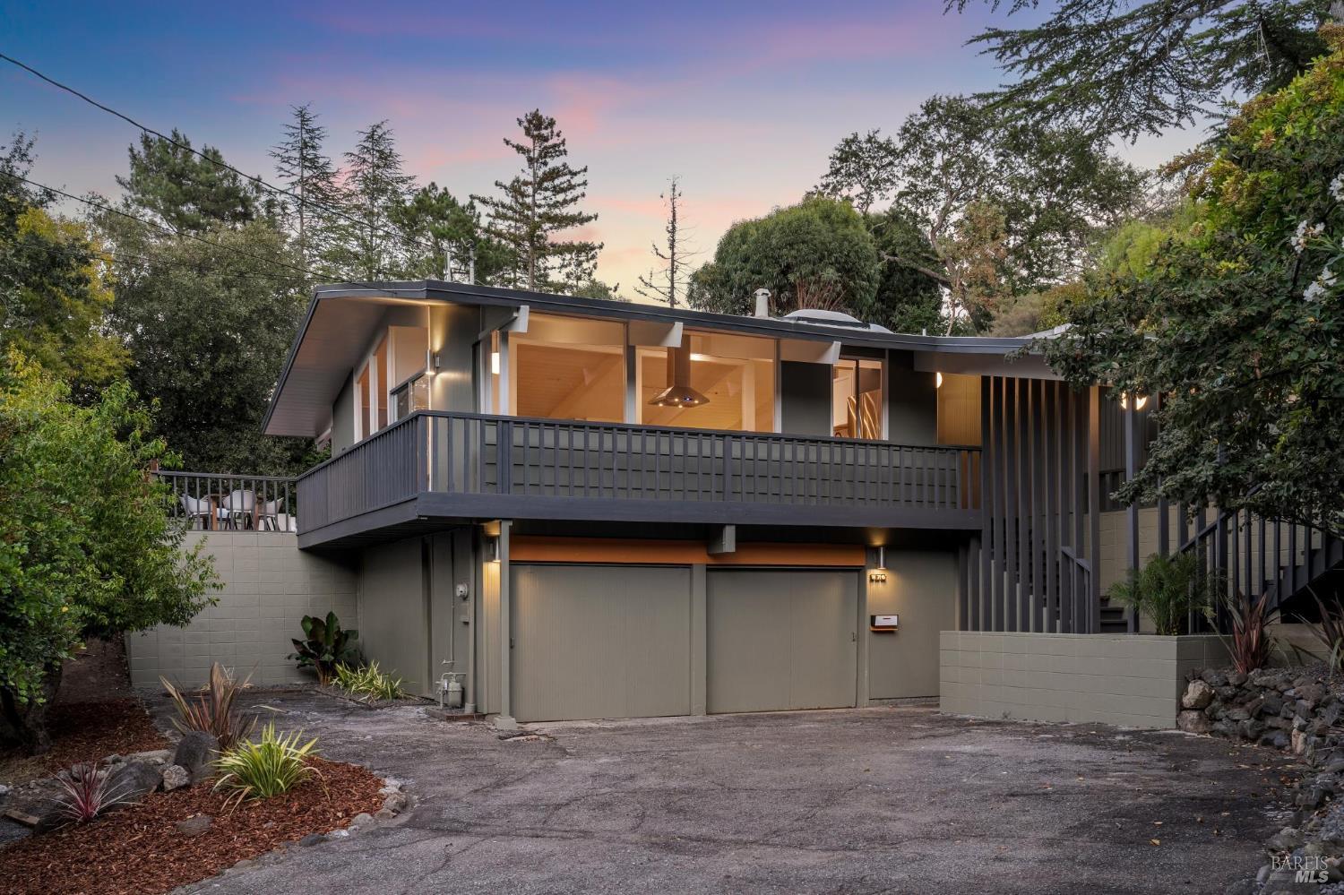 Detail Gallery Image 56 of 67 For 876 Las Ovejas Ave, San Rafael,  CA 94903 - 4 Beds | 2 Baths