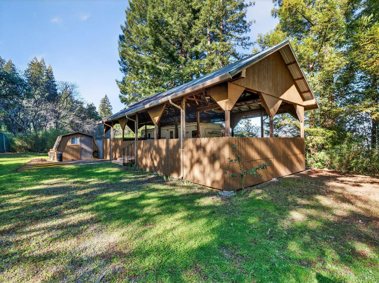 Detail Gallery Image 9 of 23 For 22510 Fort Ross Rd, Cazadero,  CA 95421 - 1 Beds | 2 Baths