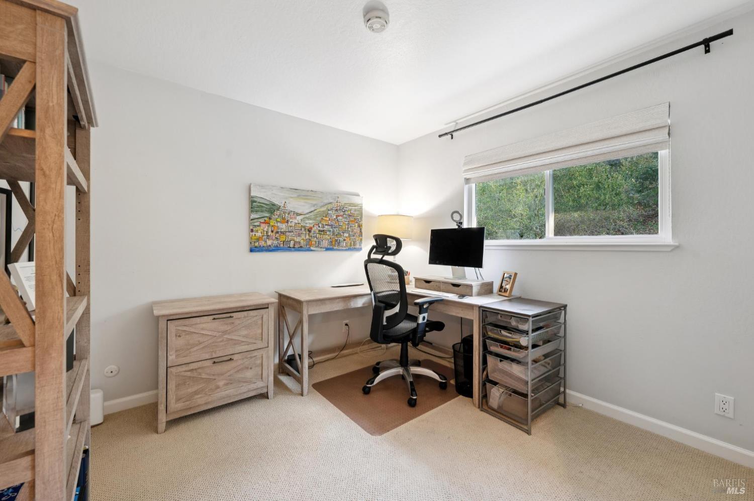 Detail Gallery Image 29 of 41 For 341 Fairway Dr, Novato,  CA 94949 - 4 Beds | 3 Baths