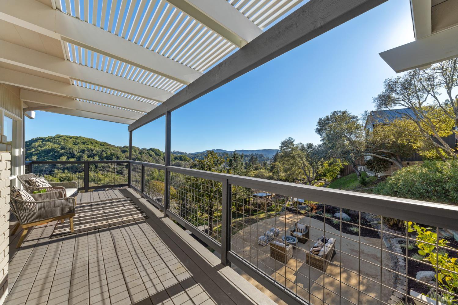 Detail Gallery Image 14 of 74 For 18 Stanton Way, Mill Valley,  CA 94941 - 3 Beds | 2/1 Baths