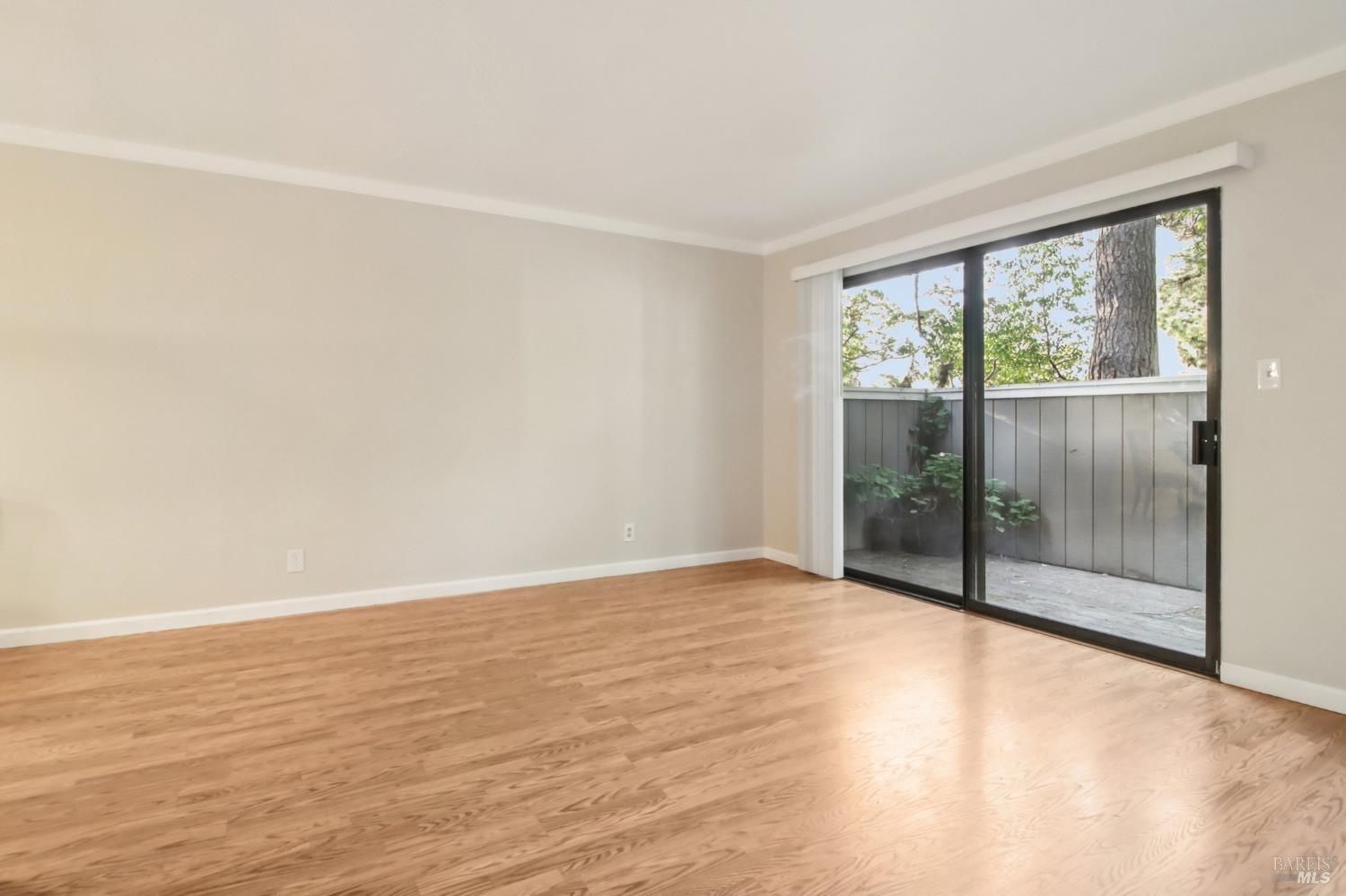 Detail Gallery Image 22 of 47 For 165 Oddstad Dr #10,  Vallejo,  CA 94589 - 2 Beds | 2/1 Baths