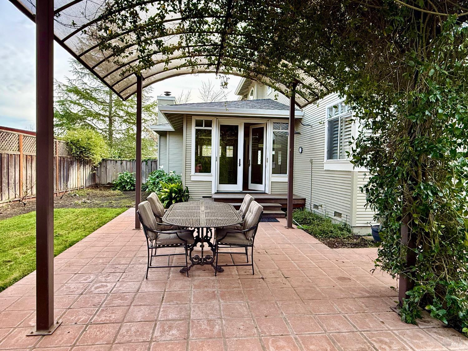 Detail Gallery Image 16 of 58 For 1876 Heritage Way, Yountville,  CA 94599 - 3 Beds | 3 Baths