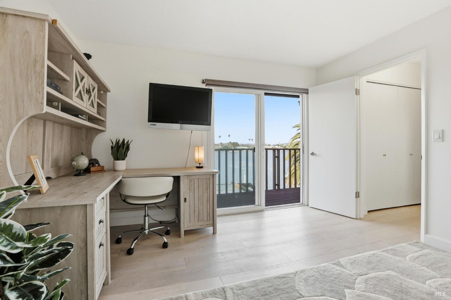 Detail Gallery Image 32 of 74 For 981 Bel Marin Keys Blvd, Novato,  CA 94949 - 3 Beds | 2 Baths