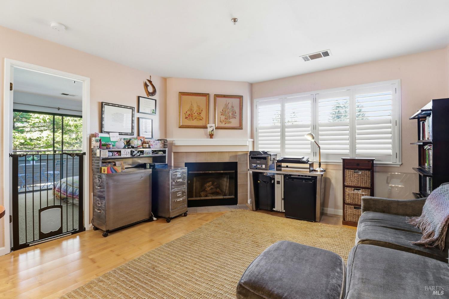 Detail Gallery Image 27 of 29 For 240 Seagull Row, Novato,  CA 94945 - 1 Beds | 1 Baths