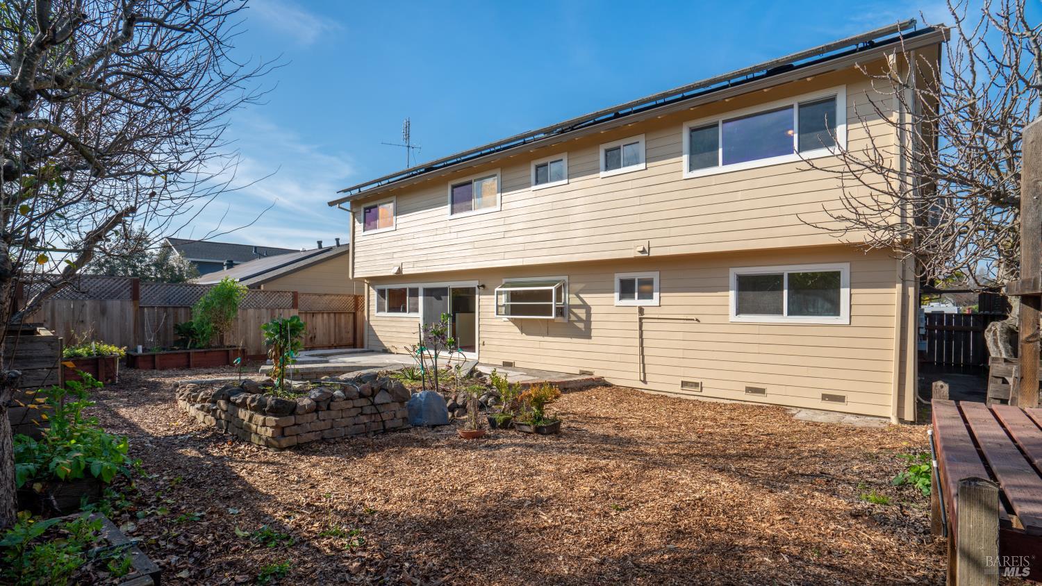 Detail Gallery Image 47 of 61 For 1636 Sarkesian Dr, Petaluma,  CA 94954 - 4 Beds | 3 Baths