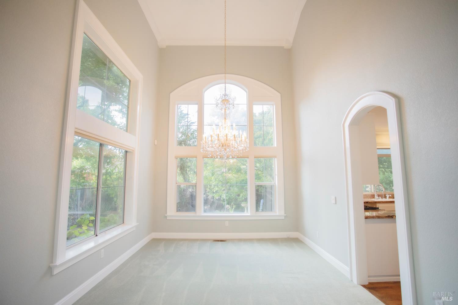 Detail Gallery Image 14 of 75 For 4604 Parktrail Ct, Santa Rosa,  CA 95405 - 4 Beds | 3 Baths