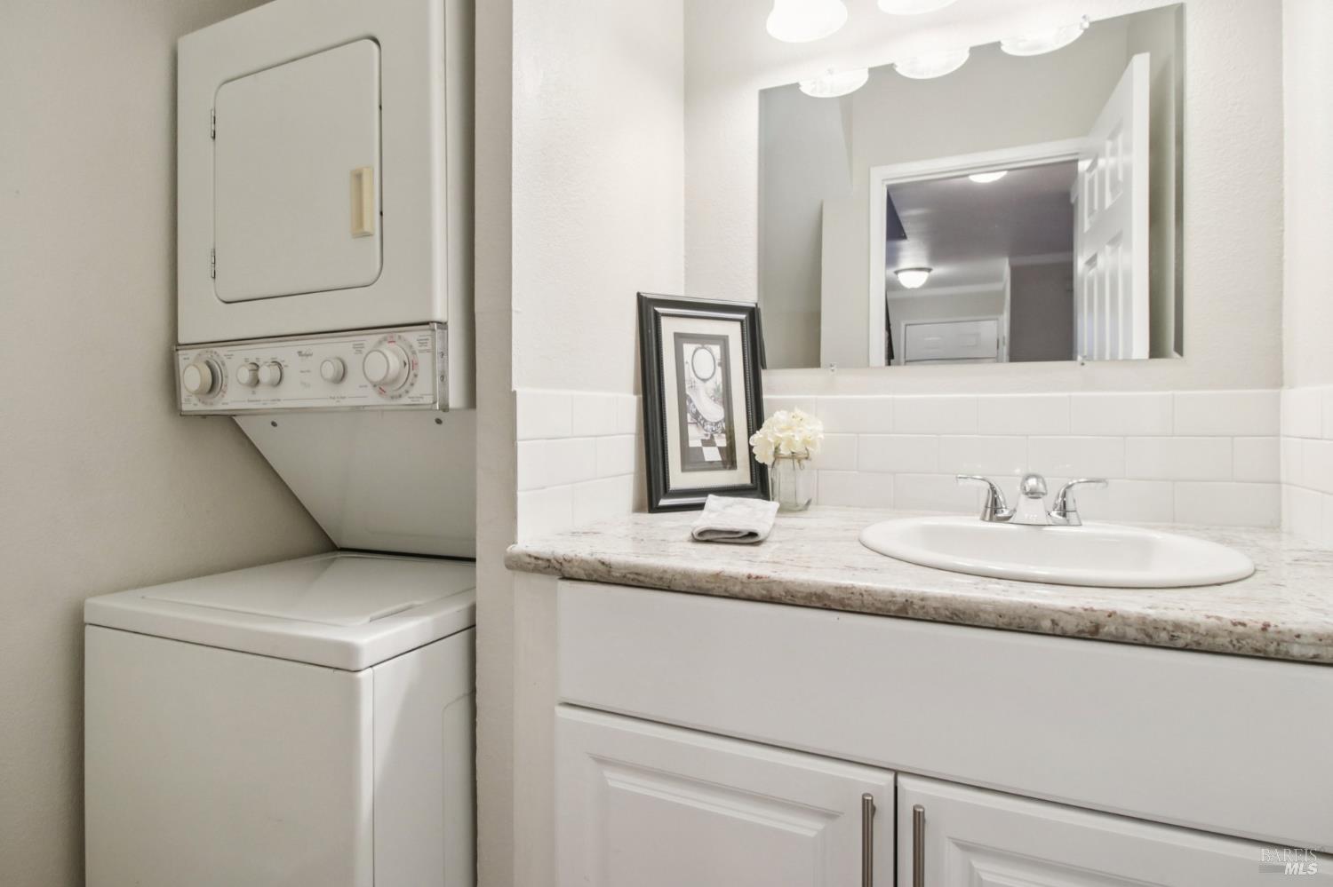 Detail Gallery Image 23 of 47 For 165 Oddstad Dr #10,  Vallejo,  CA 94589 - 2 Beds | 2/1 Baths