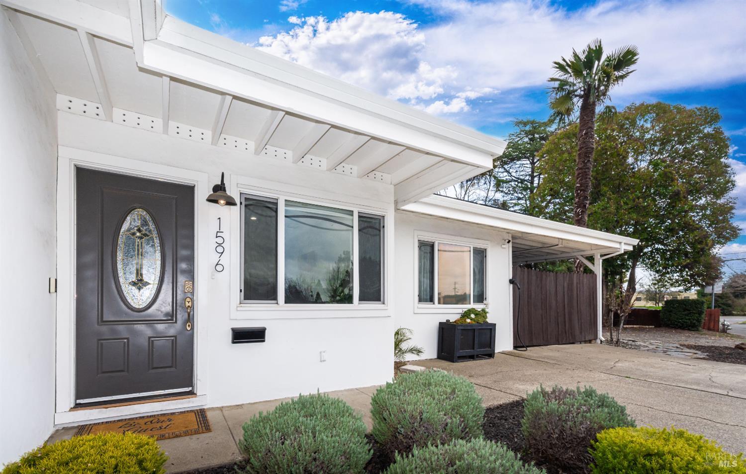 Detail Gallery Image 41 of 42 For 1596 Verna Dr, Napa,  CA 94558 - 3 Beds | 2 Baths