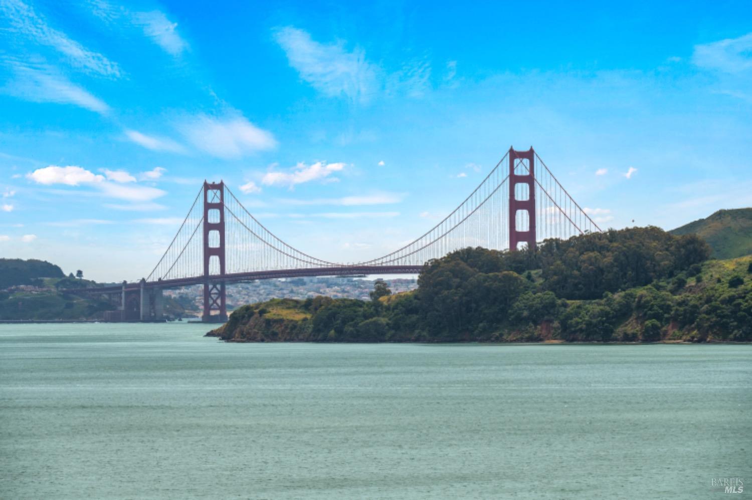 Detail Gallery Image 5 of 69 For 337 Belvedere Ave, Belvedere,  CA 94920 - 6 Beds | 7/3 Baths