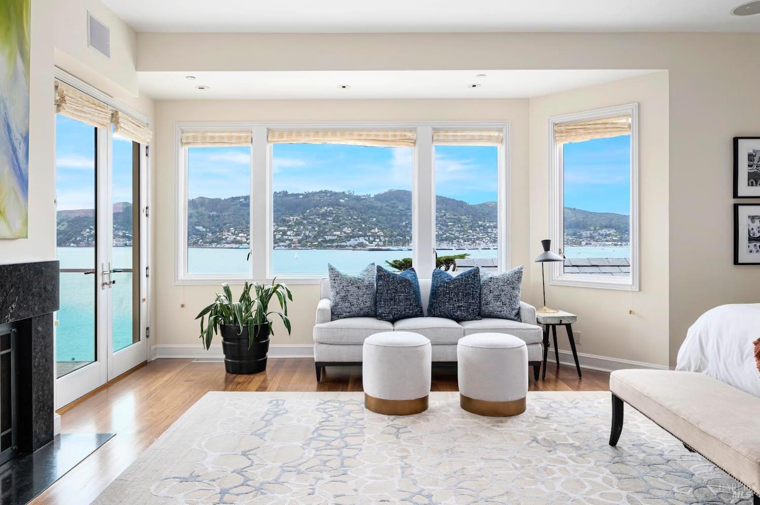 Detail Gallery Image 32 of 69 For 337 Belvedere Ave, Belvedere,  CA 94920 - 6 Beds | 7/3 Baths