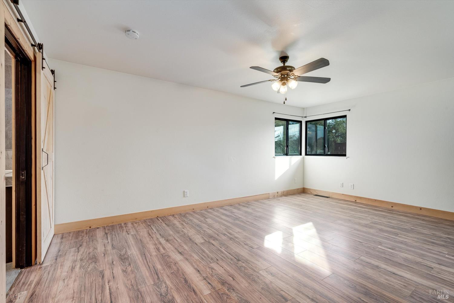 Detail Gallery Image 26 of 46 For 985 Gumview Rd, Windsor,  CA 95492 - 6 Beds | 5/1 Baths