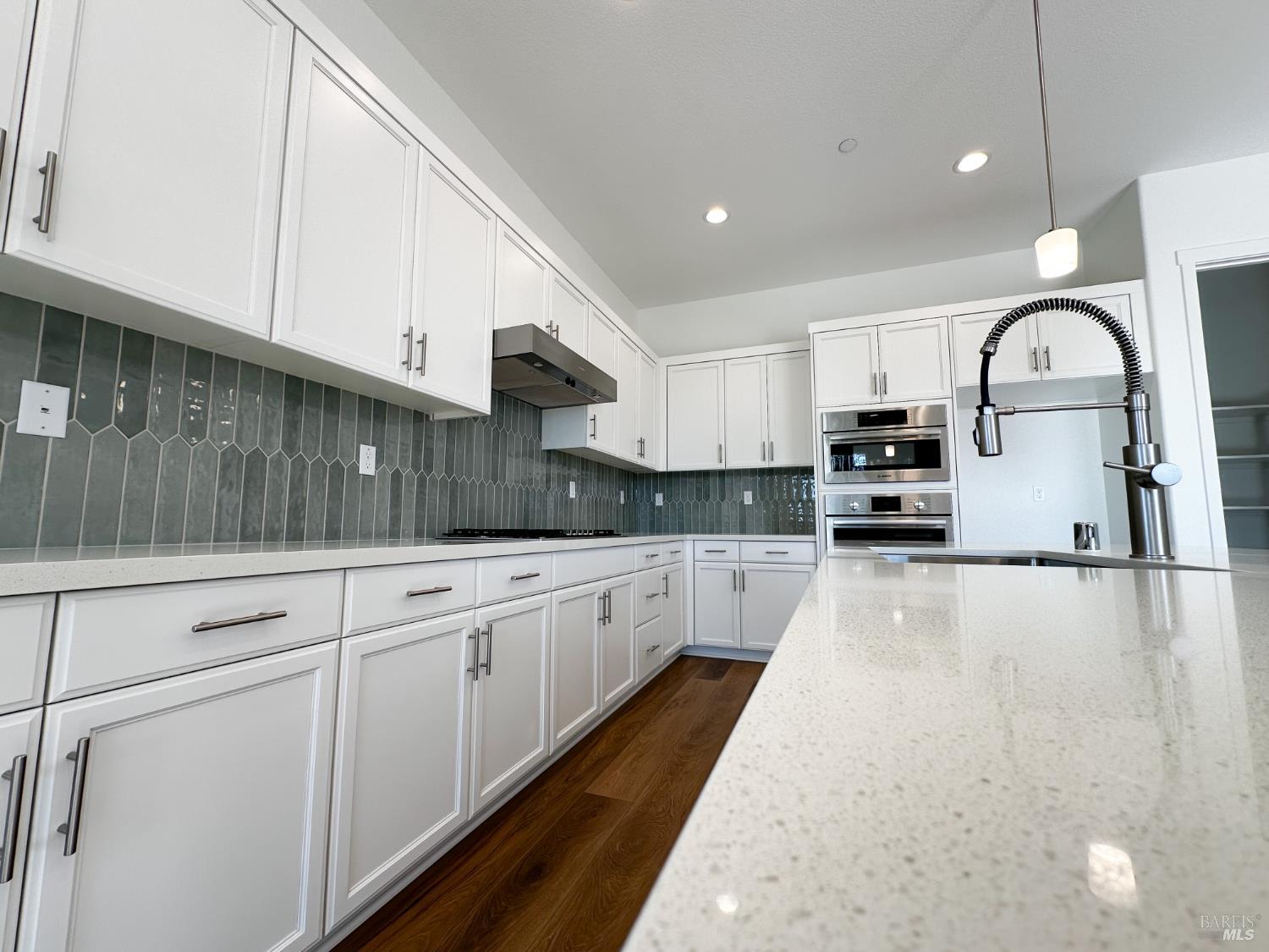 Detail Gallery Image 3 of 11 For 653 Grizzly St, Oakley,  CA 94561 - 4 Beds | 3 Baths