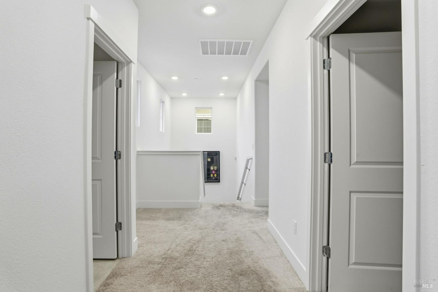 Detail Gallery Image 21 of 39 For 2972 Newberry Ct, Fairfield,  CA 94533 - 4 Beds | 3 Baths