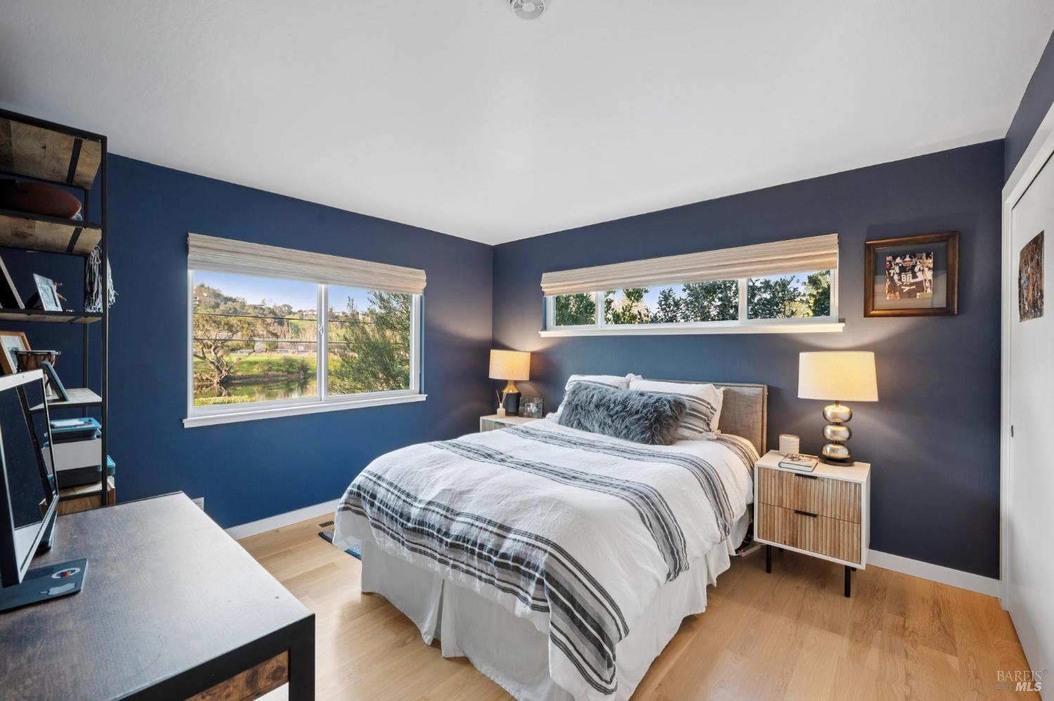 Detail Gallery Image 31 of 41 For 341 Fairway Dr, Novato,  CA 94949 - 4 Beds | 3 Baths