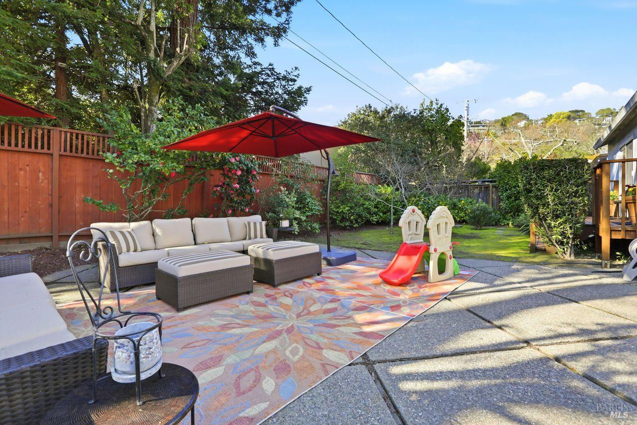 Detail Gallery Image 22 of 28 For 41 Bretano Way, Greenbrae,  CA 94904 - 2 Beds | 1 Baths