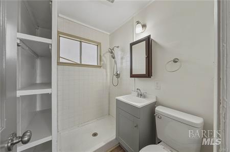 Detail Gallery Image 11 of 27 For 3642 Old Highway 53 Hwy, Clearlake,  CA 95422 - 2 Beds | 1 Baths