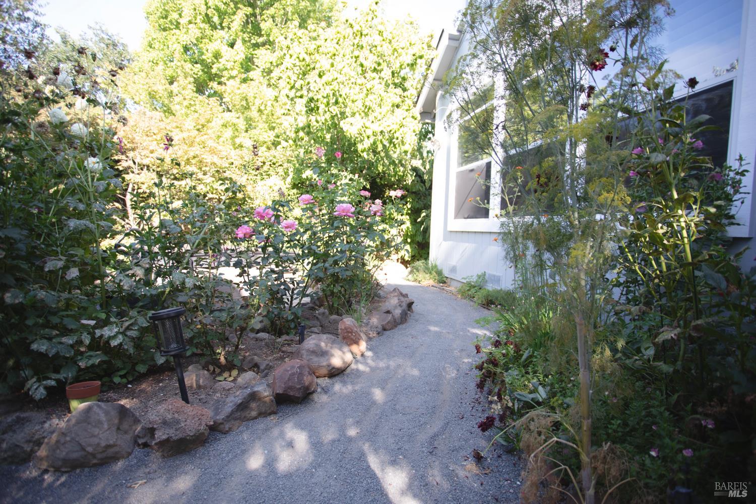 Detail Gallery Image 64 of 75 For 4604 Parktrail Ct, Santa Rosa,  CA 95405 - 4 Beds | 3 Baths