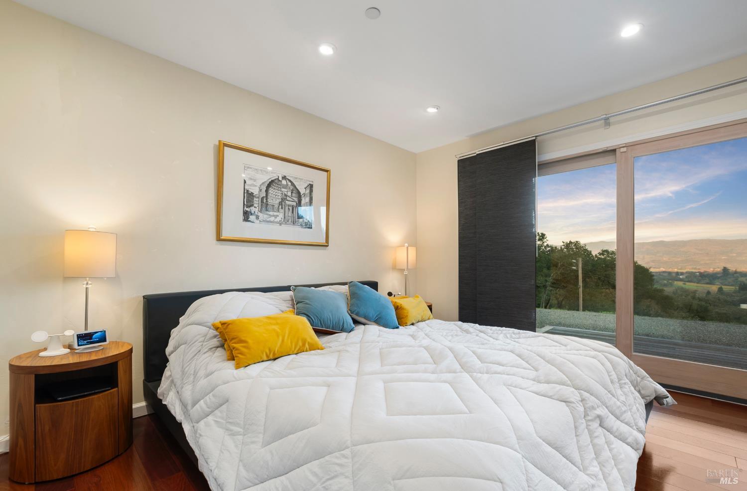 Detail Gallery Image 22 of 44 For 4127 Dry Creek Rd, Napa,  CA 94558 - 3 Beds | 3 Baths