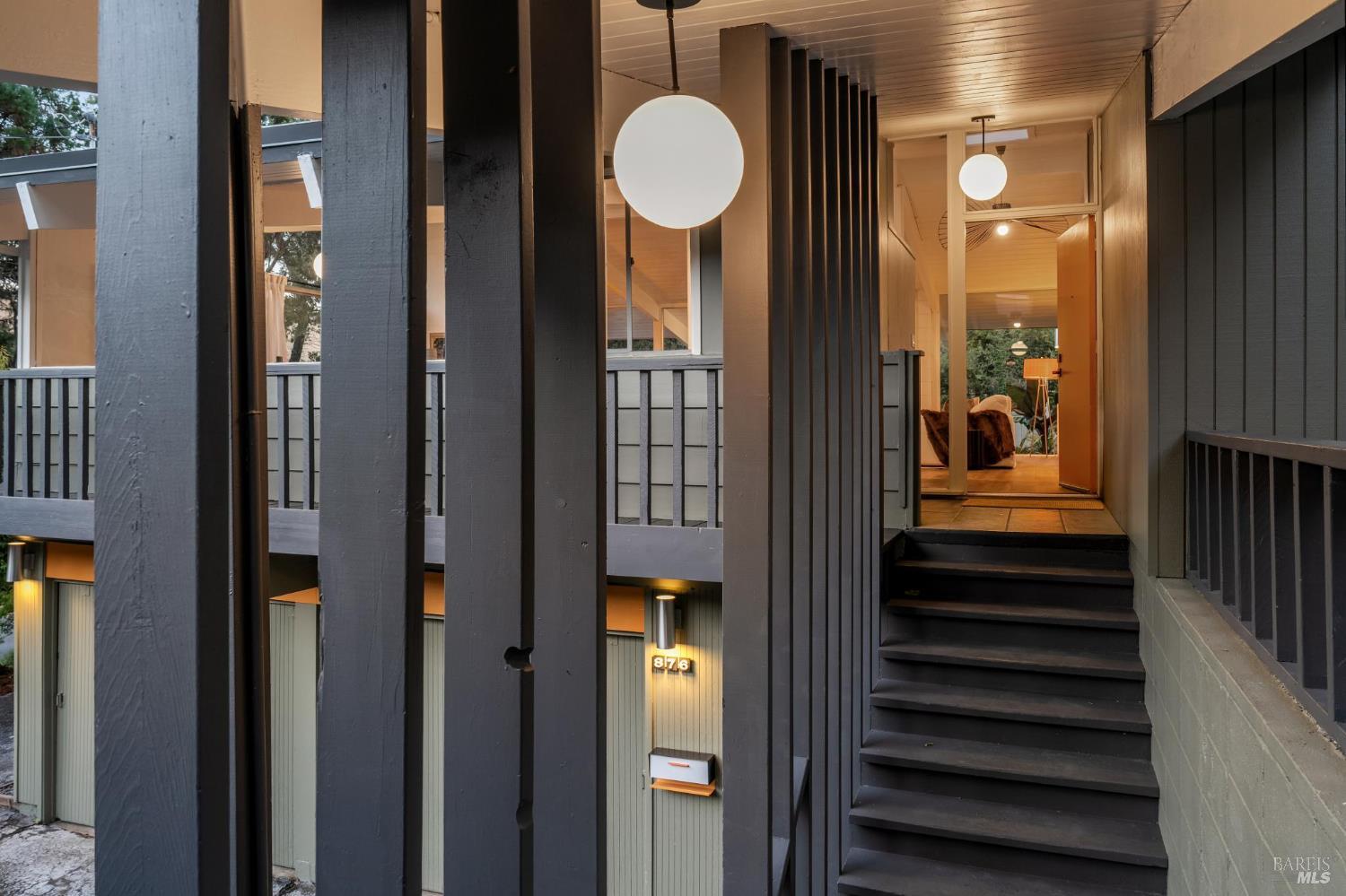 Detail Gallery Image 6 of 67 For 876 Las Ovejas Ave, San Rafael,  CA 94903 - 4 Beds | 2 Baths