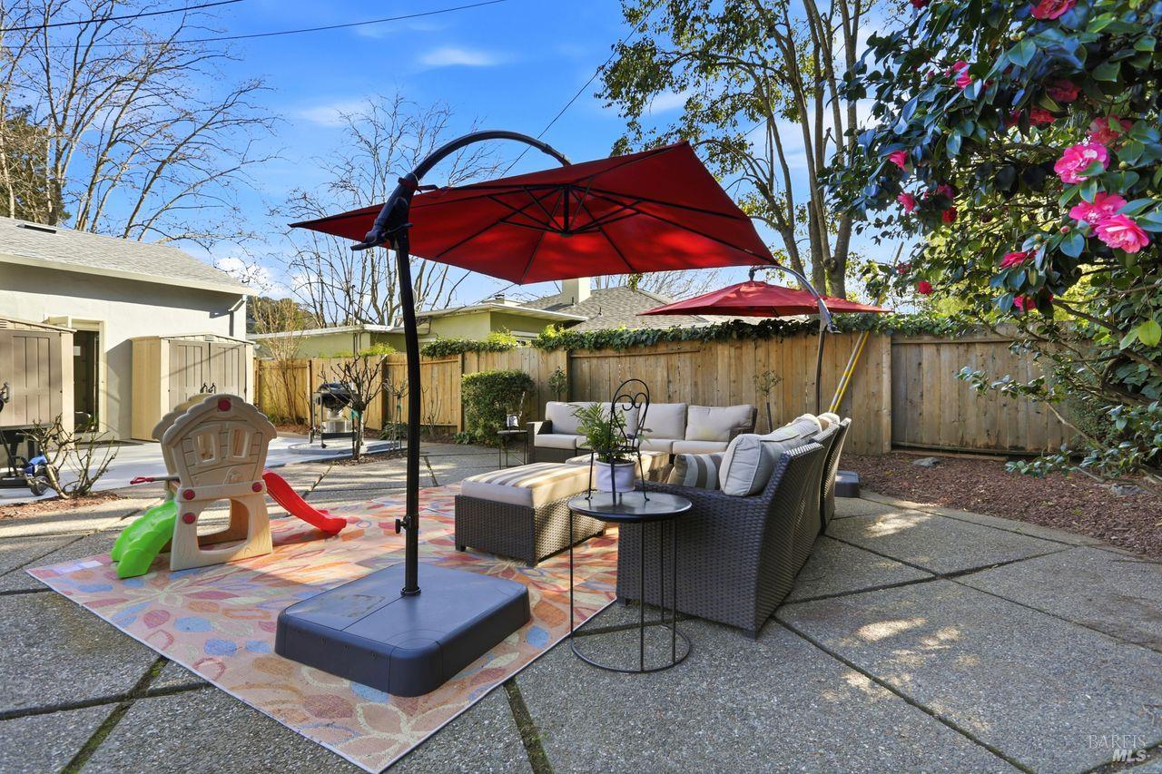 Detail Gallery Image 24 of 28 For 41 Bretano Way, Greenbrae,  CA 94904 - 2 Beds | 1 Baths