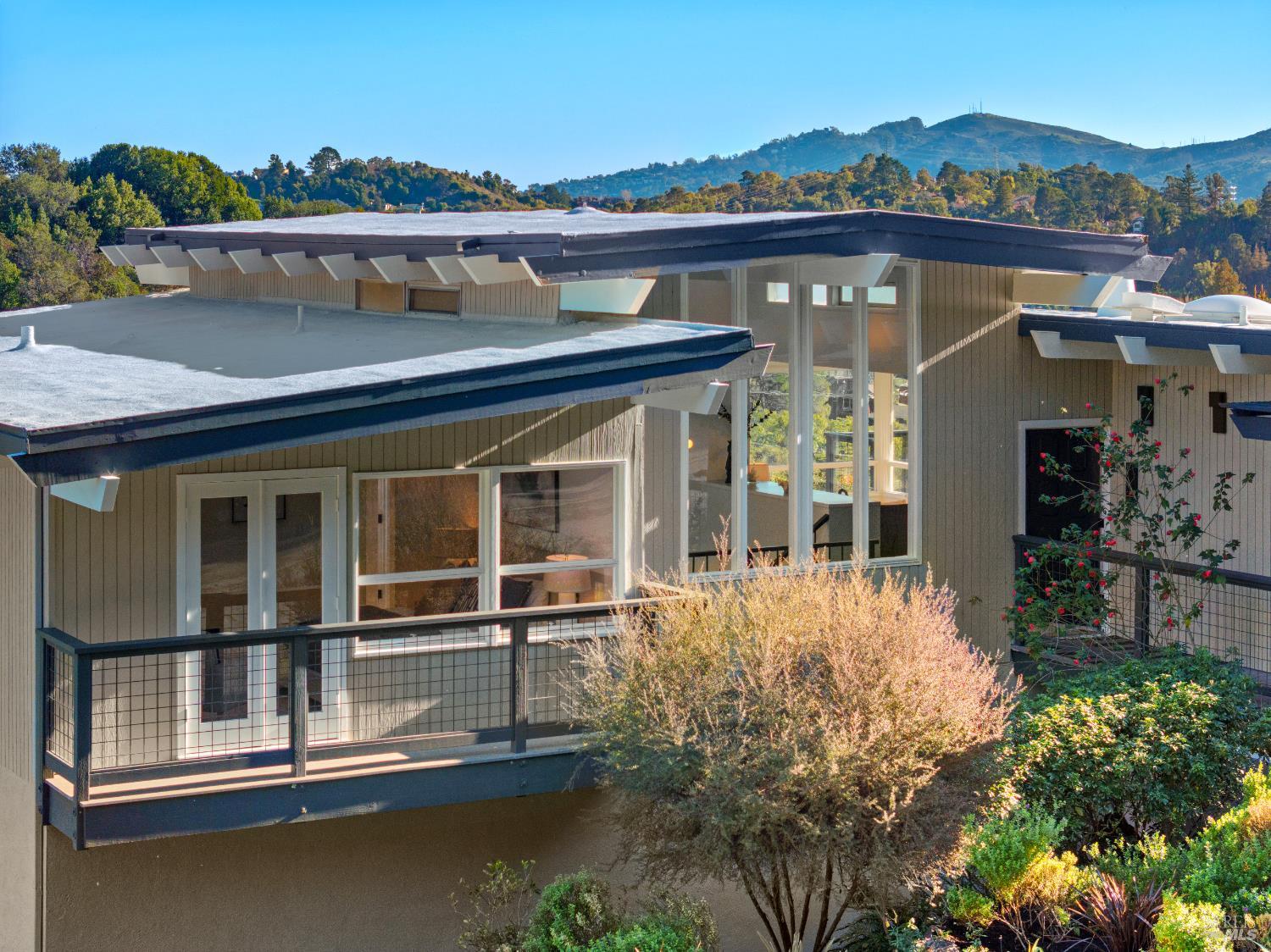 Detail Gallery Image 34 of 74 For 18 Stanton Way, Mill Valley,  CA 94941 - 3 Beds | 2/1 Baths