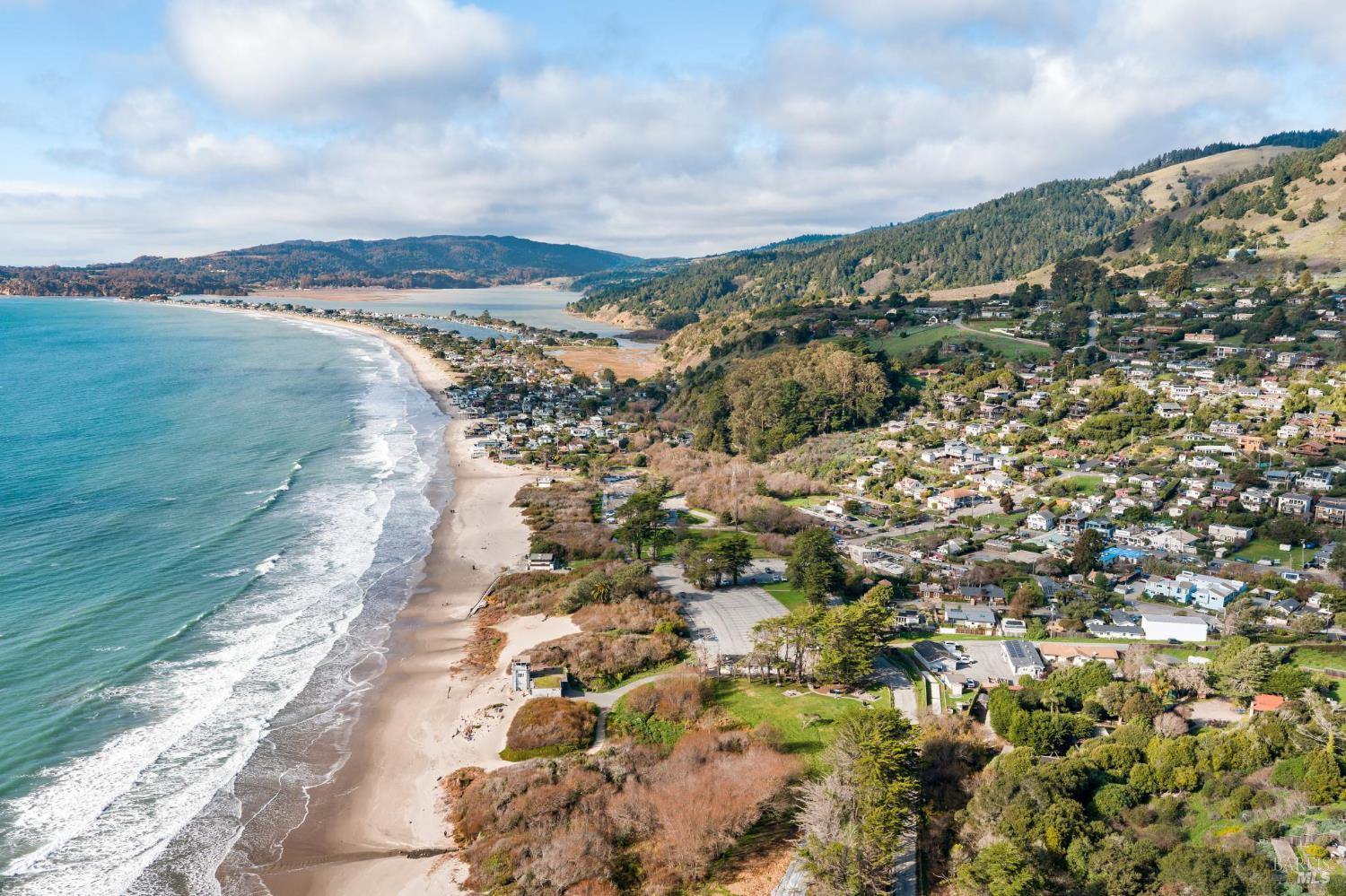 Detail Gallery Image 15 of 16 For 3488 Shoreline Highway Unkn, Stinson Beach,  CA 94970 - 2 Beds | 2 Baths