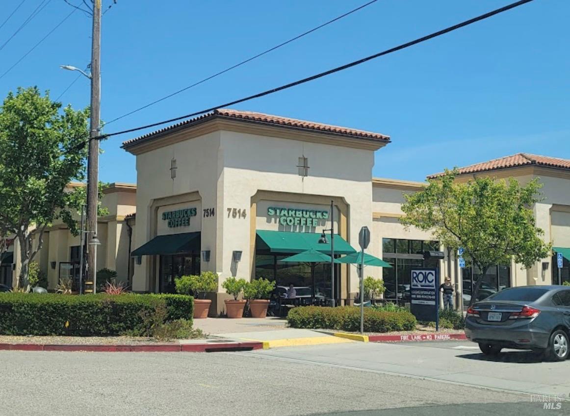 Detail Gallery Image 4 of 27 For 206 Verandah Ave, Novato,  CA 94945 - 3 Beds | 3 Baths