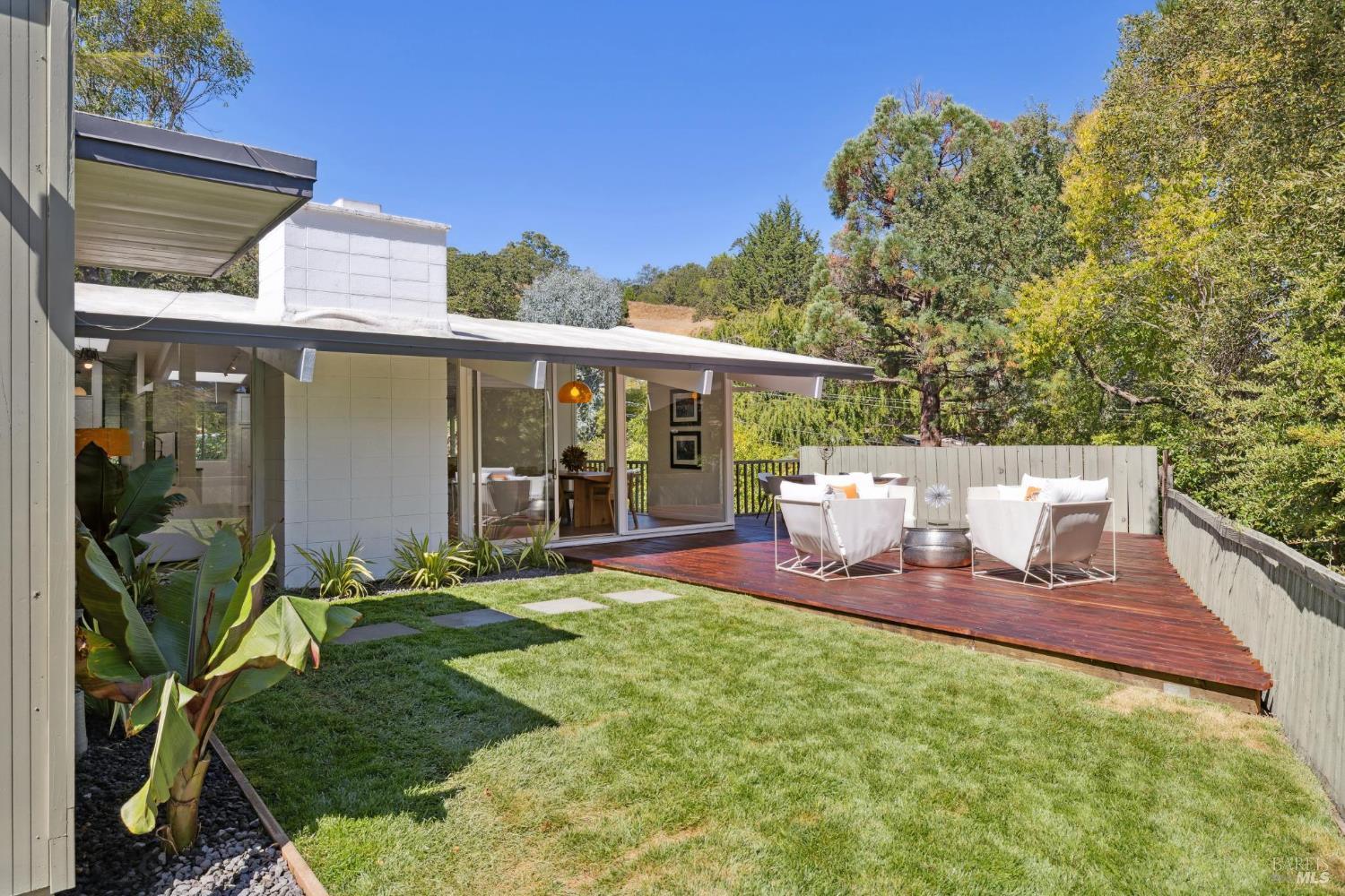 Detail Gallery Image 41 of 67 For 876 Las Ovejas Ave, San Rafael,  CA 94903 - 4 Beds | 2 Baths