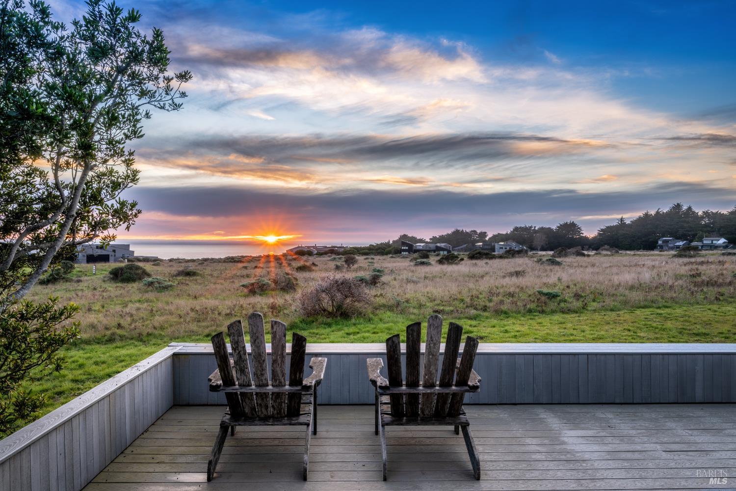 Detail Gallery Image 3 of 88 For 40897 Leeward Rd, The Sea Ranch,  CA 95497 - 3 Beds | 3 Baths