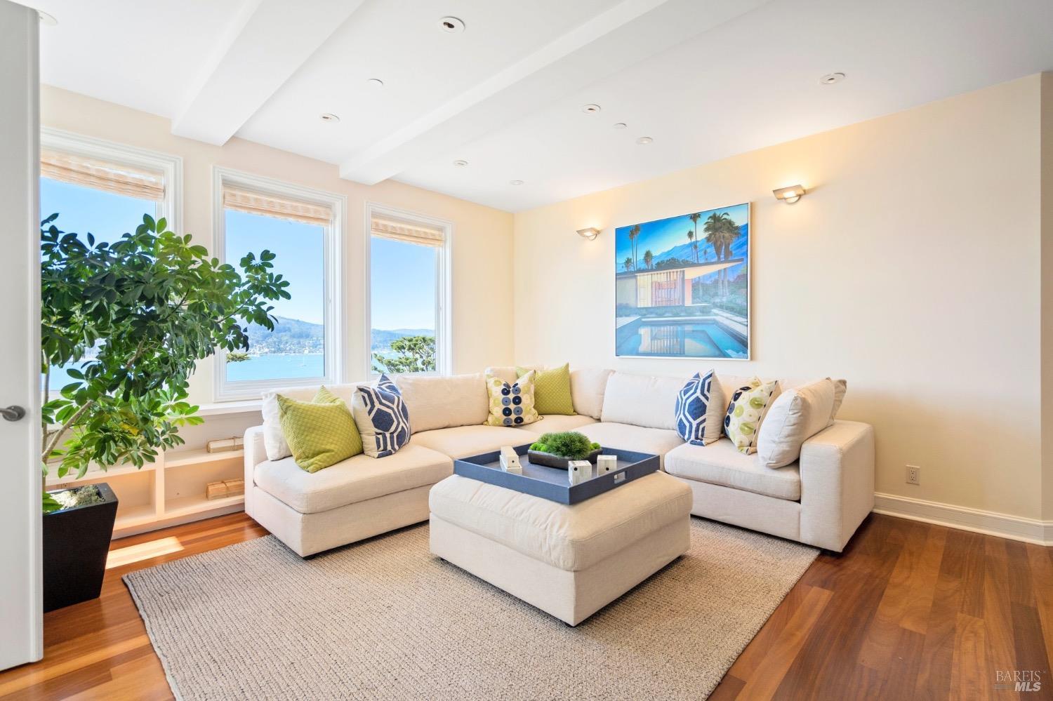 Detail Gallery Image 37 of 69 For 337 Belvedere Ave, Belvedere,  CA 94920 - 6 Beds | 7/3 Baths