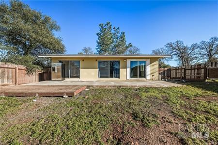 Detail Gallery Image 14 of 27 For 3642 Old Highway 53 Hwy, Clearlake,  CA 95422 - 2 Beds | 1 Baths