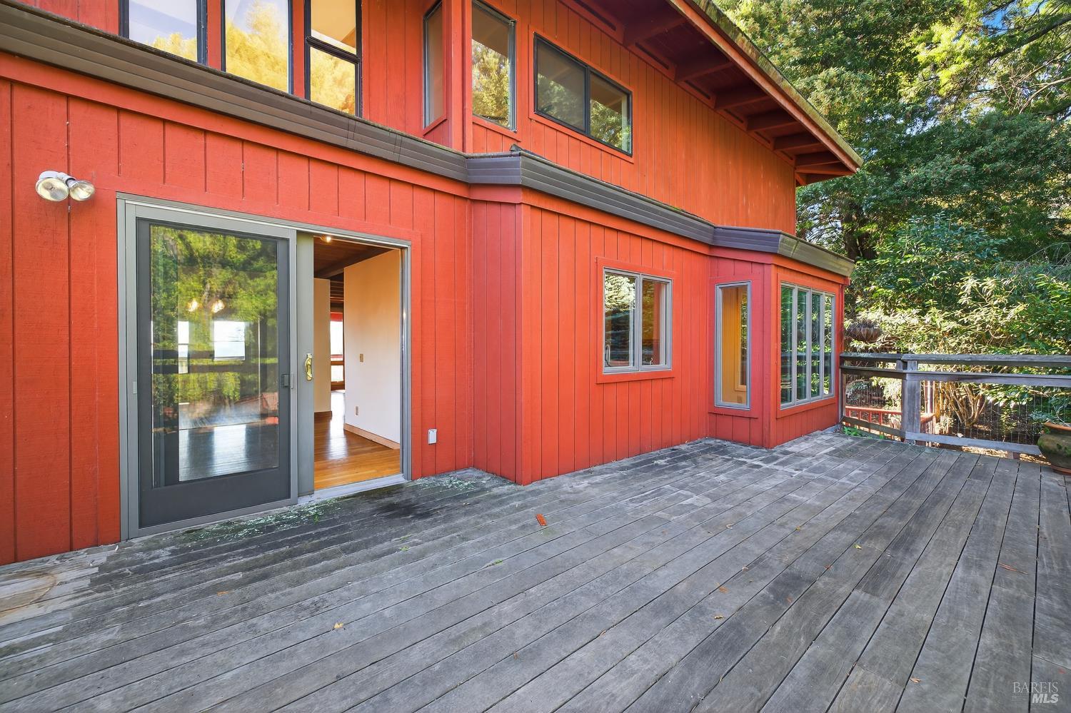 Detail Gallery Image 50 of 68 For 2299 Sobre Vista Rd, Sonoma,  CA 95476 - 3 Beds | 2/1 Baths