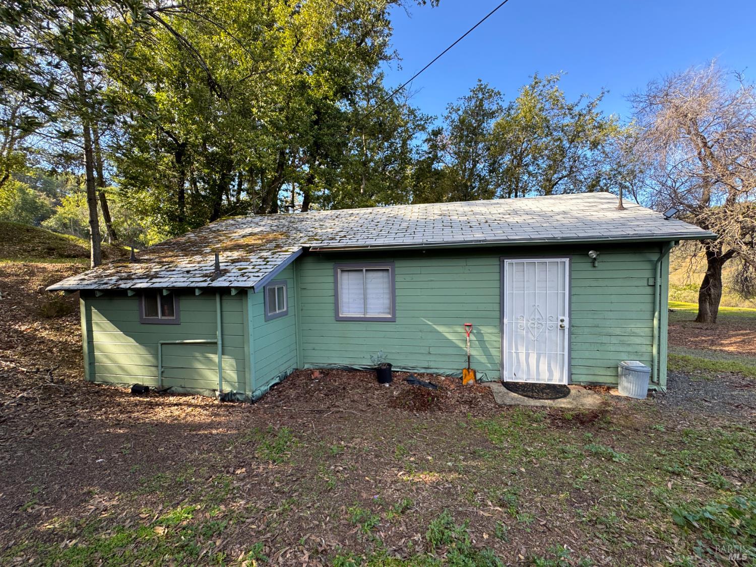 Detail Gallery Image 34 of 65 For 8411 Hwy 175 Hwy, Hopland,  CA 95449 - 3 Beds | 2 Baths