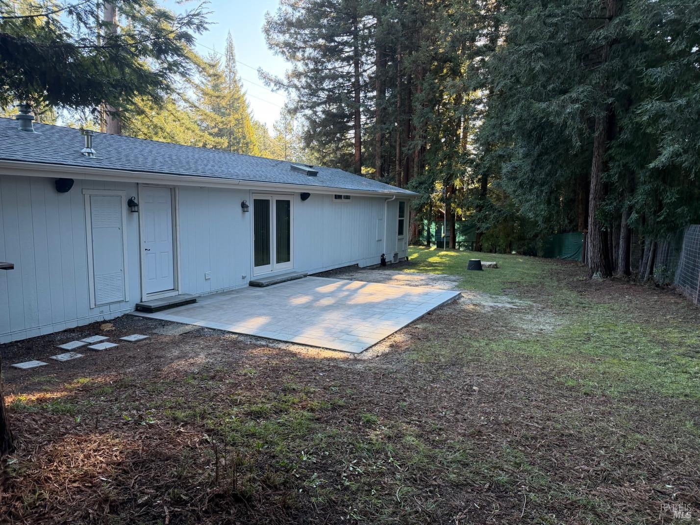 Detail Gallery Image 17 of 23 For 38350 Old Stage Rd, Gualala,  CA 95445 - 3 Beds | 2 Baths