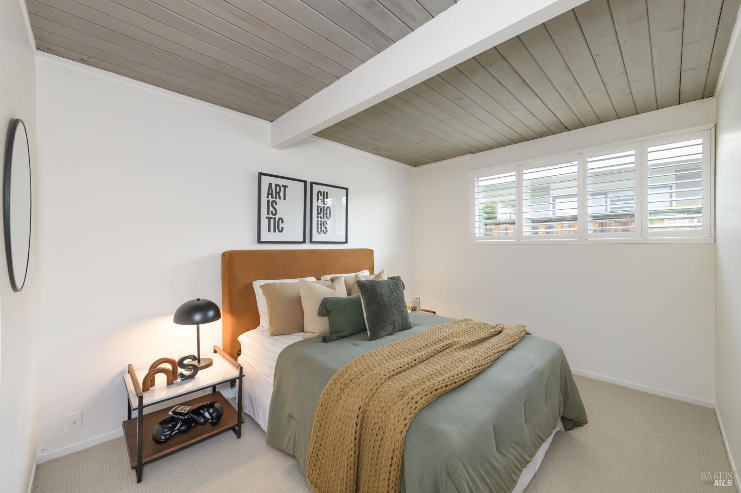 Detail Gallery Image 26 of 42 For 31 Mount Foraker Dr, San Rafael,  CA 94903 - 4 Beds | 2 Baths