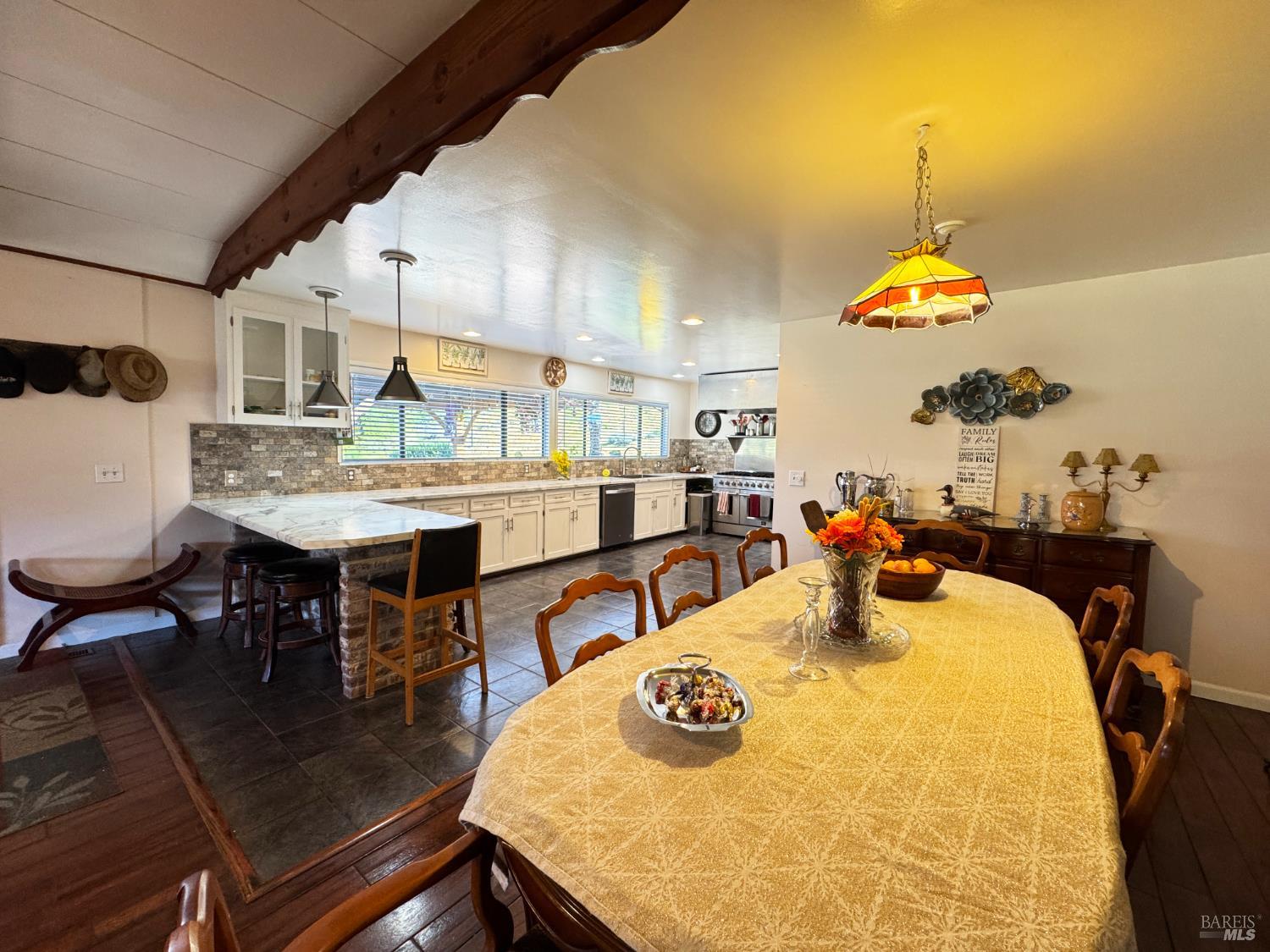 Detail Gallery Image 5 of 65 For 8411 Hwy 175 Hwy, Hopland,  CA 95449 - 3 Beds | 2 Baths