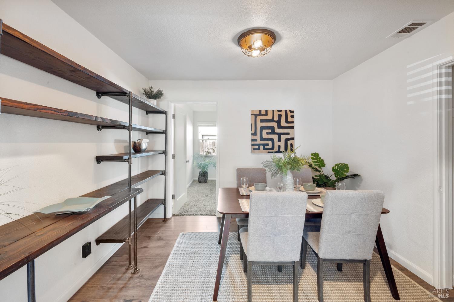 Detail Gallery Image 16 of 37 For 372 Acacia St, Vacaville,  CA 95688 - 3 Beds | 2 Baths