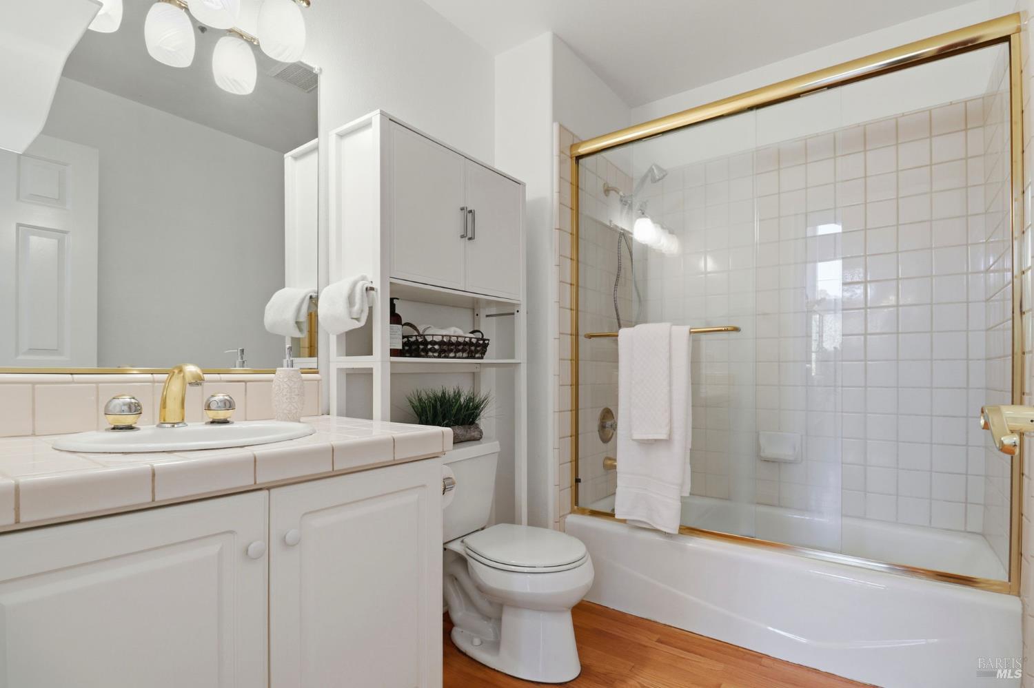 Detail Gallery Image 44 of 55 For 39 Erica Ct, Novato,  CA 94947 - 4 Beds | 3 Baths