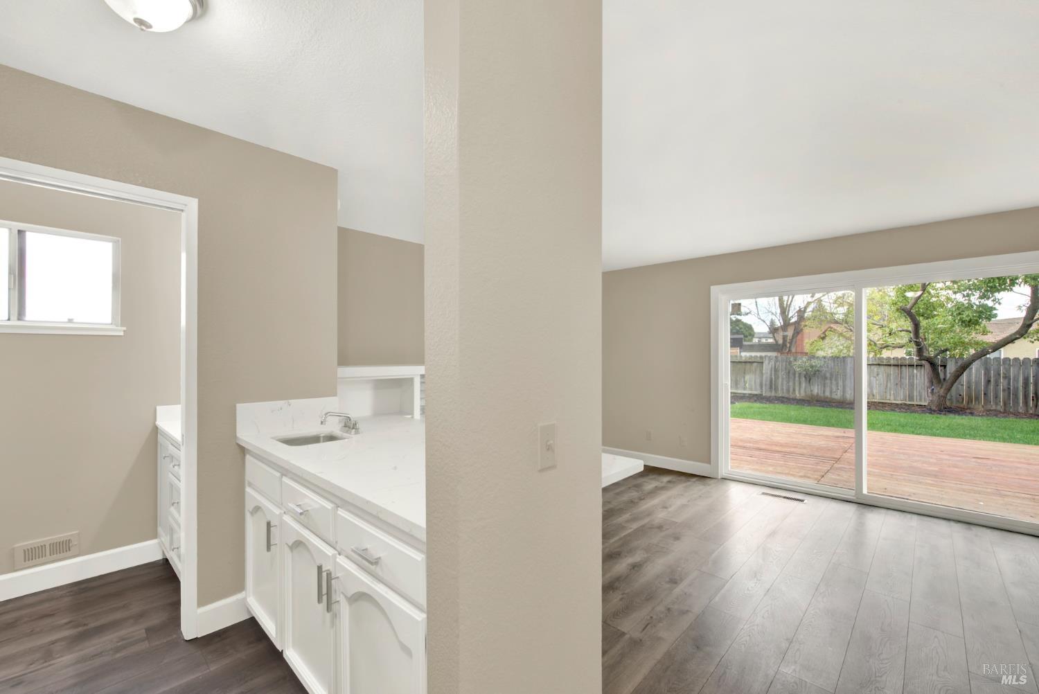 Detail Gallery Image 25 of 47 For 1437 Shelby Dr, Fairfield,  CA 94534 - 4 Beds | 2/1 Baths