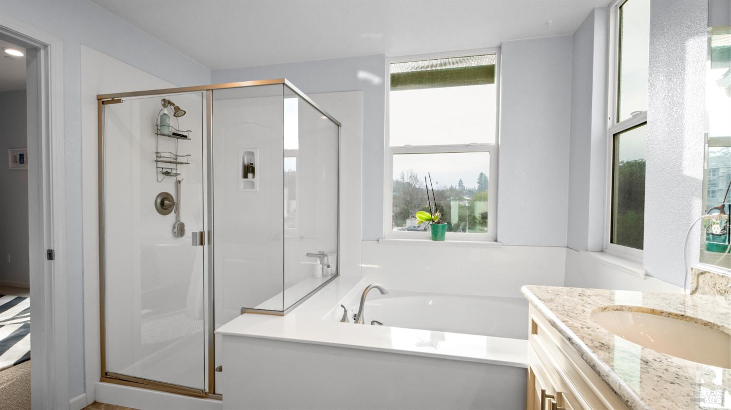 Detail Gallery Image 21 of 35 For 534 Jade St, Petaluma,  CA 94952 - 2 Beds | 2/1 Baths