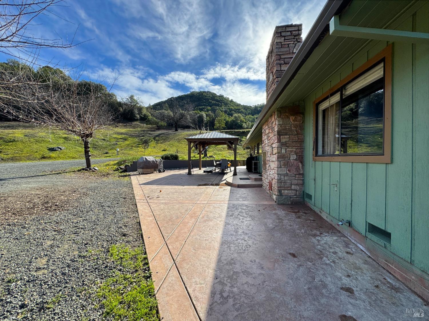 Detail Gallery Image 30 of 65 For 8411 Hwy 175 Hwy, Hopland,  CA 95449 - 3 Beds | 2 Baths