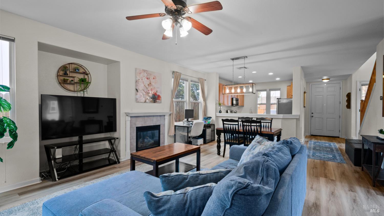 Detail Gallery Image 11 of 64 For 750 Harbor Park Dr, Suisun City,  CA 94585 - 3 Beds | 2/1 Baths