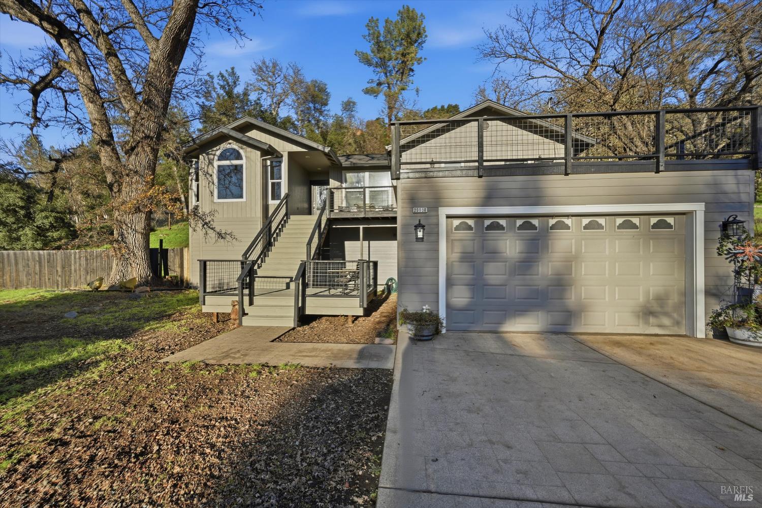 Detail Gallery Image 3 of 39 For 20158 Gold Flat Ct, Hidden Valley Lake,  CA 95467 - 4 Beds | 3 Baths