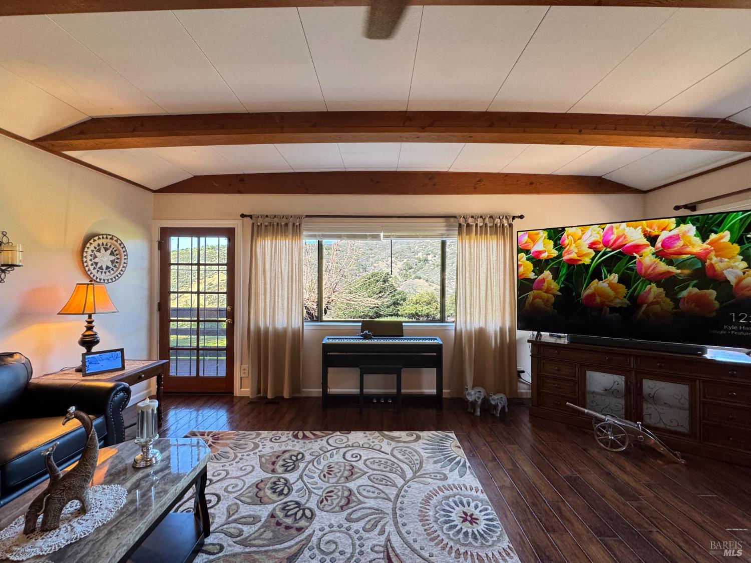 Detail Gallery Image 6 of 65 For 8411 Hwy 175 Hwy, Hopland,  CA 95449 - 3 Beds | 2 Baths