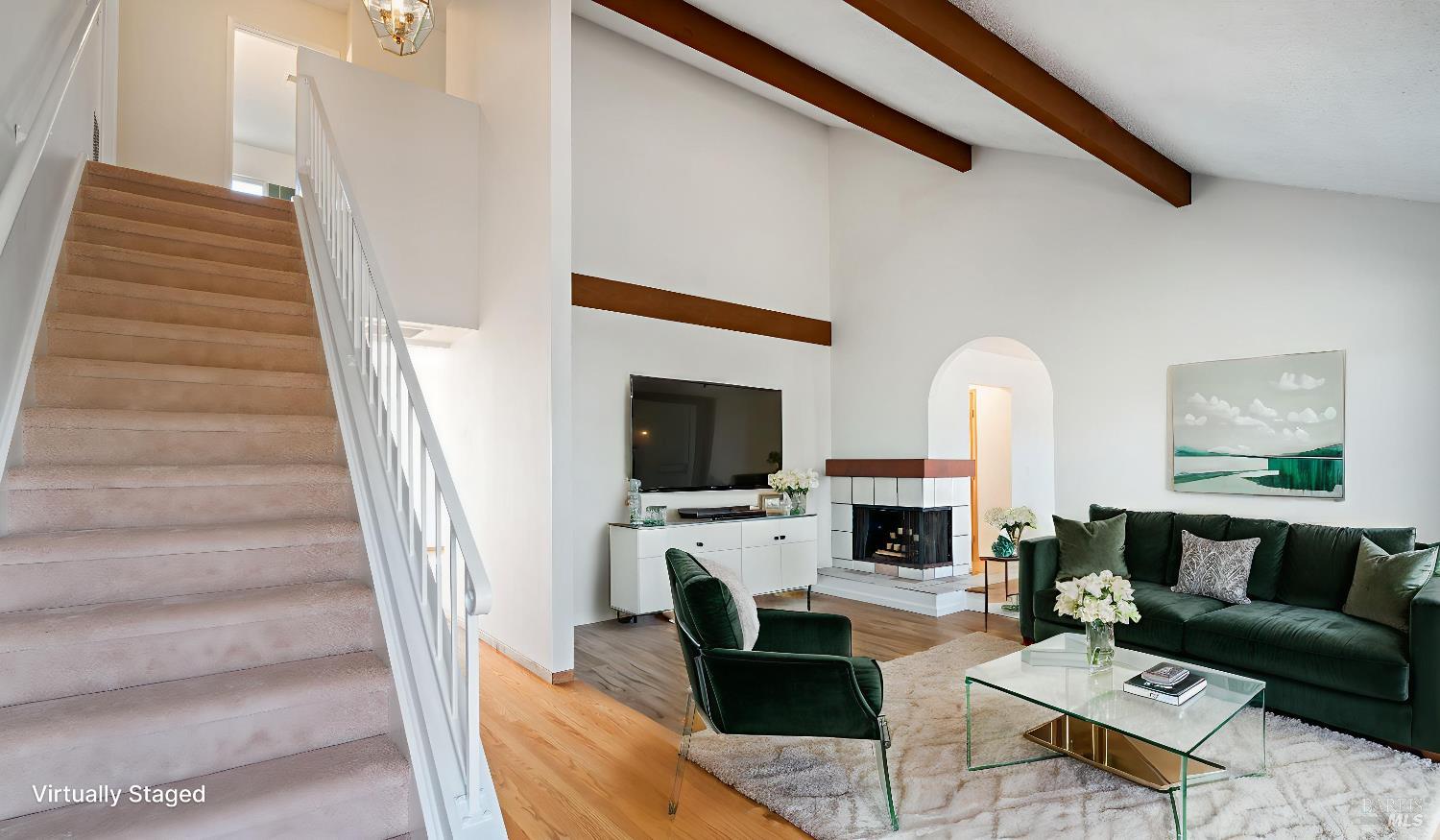 Detail Gallery Image 5 of 61 For 1636 Sarkesian Dr, Petaluma,  CA 94954 - 4 Beds | 3 Baths