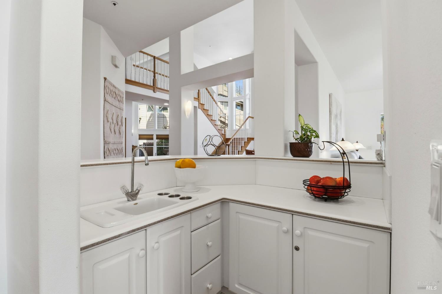 Detail Gallery Image 19 of 55 For 39 Erica Ct, Novato,  CA 94947 - 4 Beds | 3 Baths