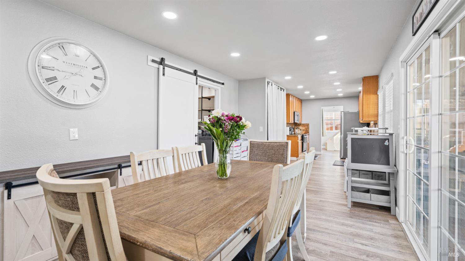 Detail Gallery Image 16 of 40 For 119 Mesa Ct, Vacaville,  CA 95687 - 4 Beds | 2/1 Baths