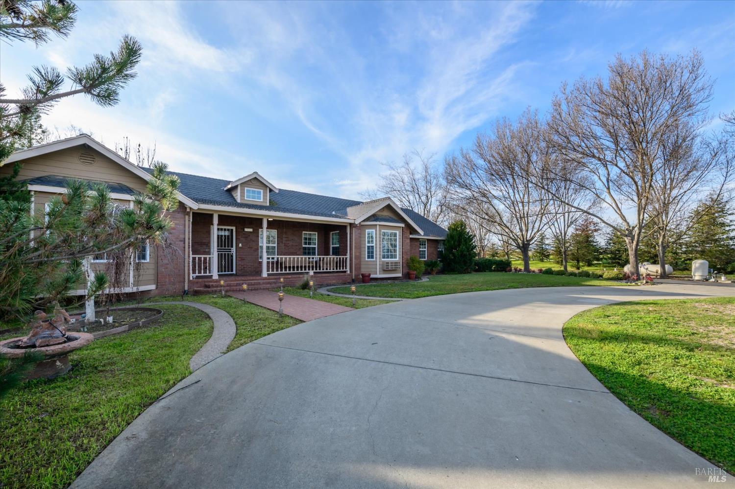 Detail Gallery Image 7 of 79 For 7961 Charlotte Ln, Vacaville,  CA 95688 - 3 Beds | 2 Baths