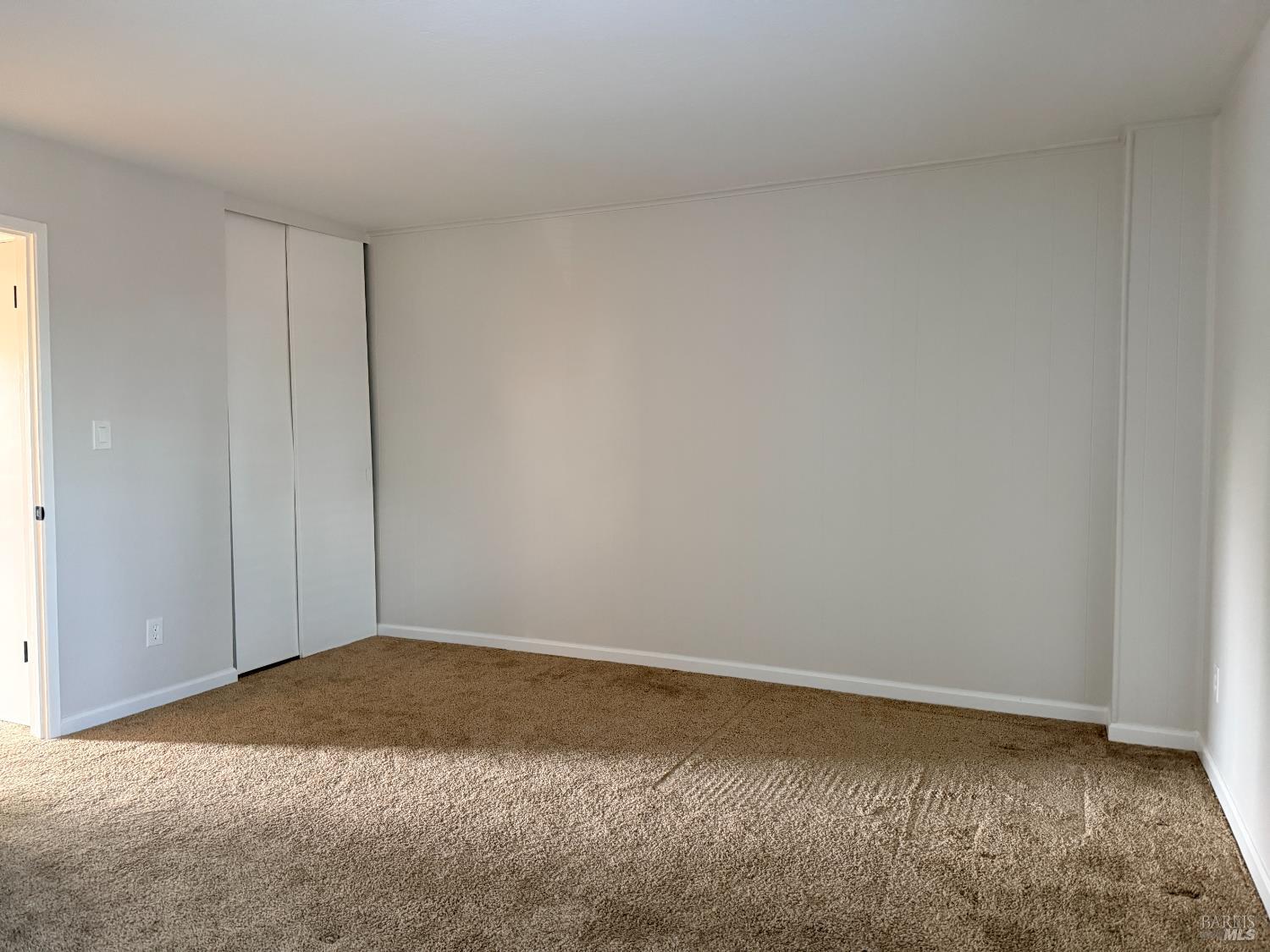 Detail Gallery Image 8 of 9 For 825 First St, Benicia,  CA 94510 - 1 Beds | 1 Baths