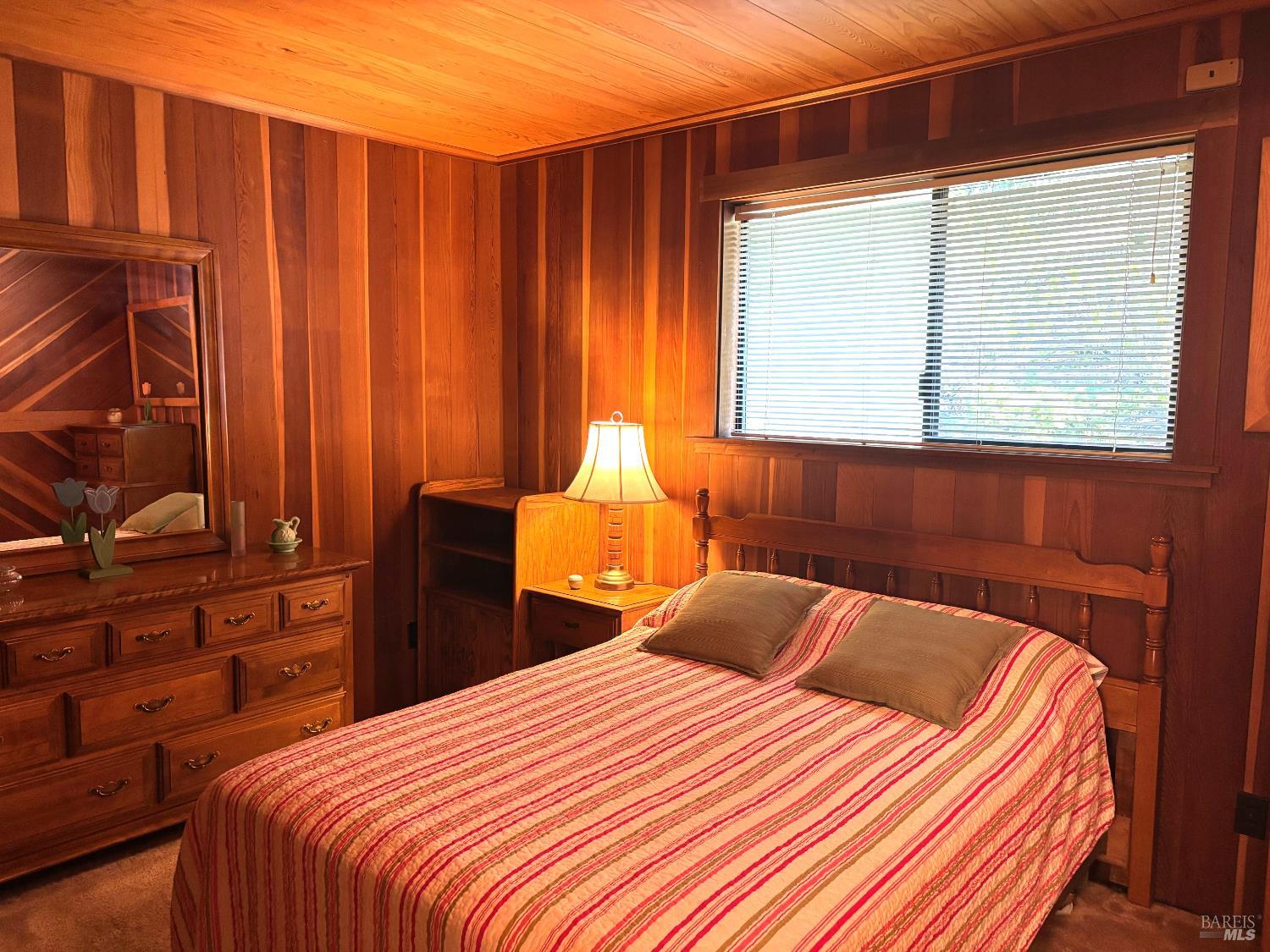 Detail Gallery Image 13 of 32 For 3680 Calistoga Rd, Santa Rosa,  CA 95404 - 2 Beds | 2 Baths